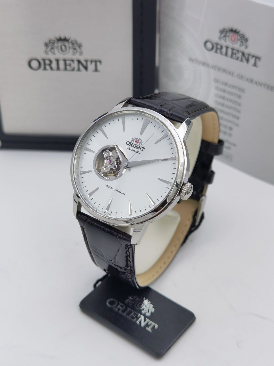 ساعة Orient سيمي سكلتون الأنيقة