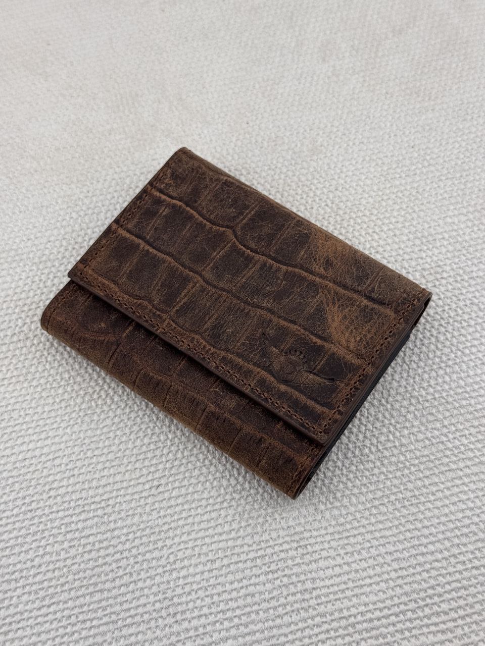 محفظة هويات جلد طبيعي