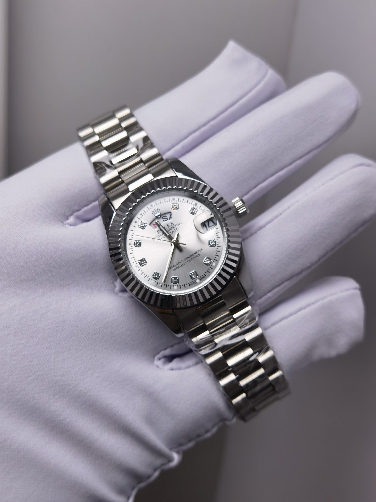 ساعة نسائية W77