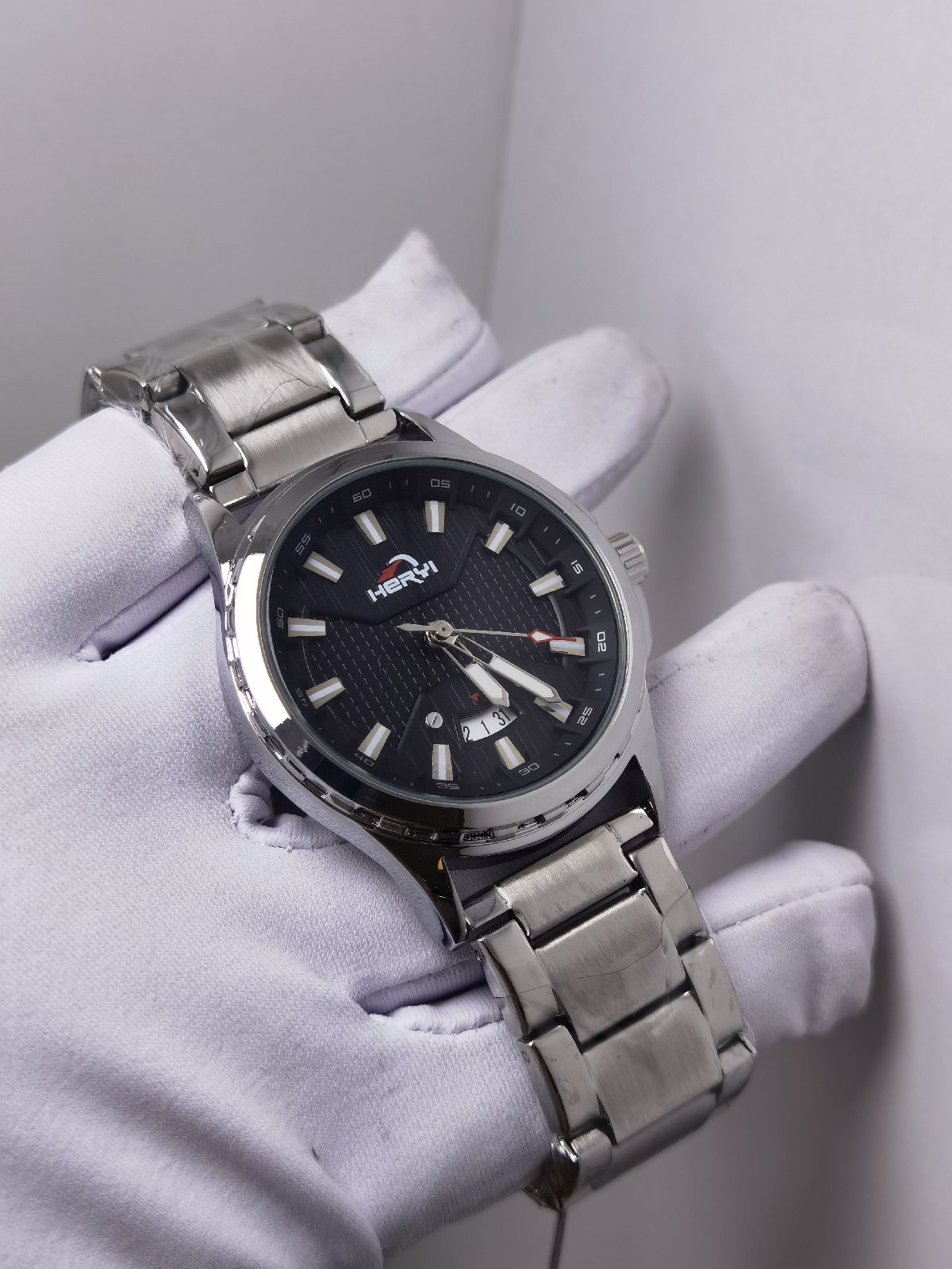 ساعة رجالية M84